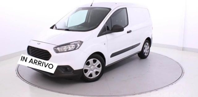 Ford Transit Courier 1.5 diesel in arrivo