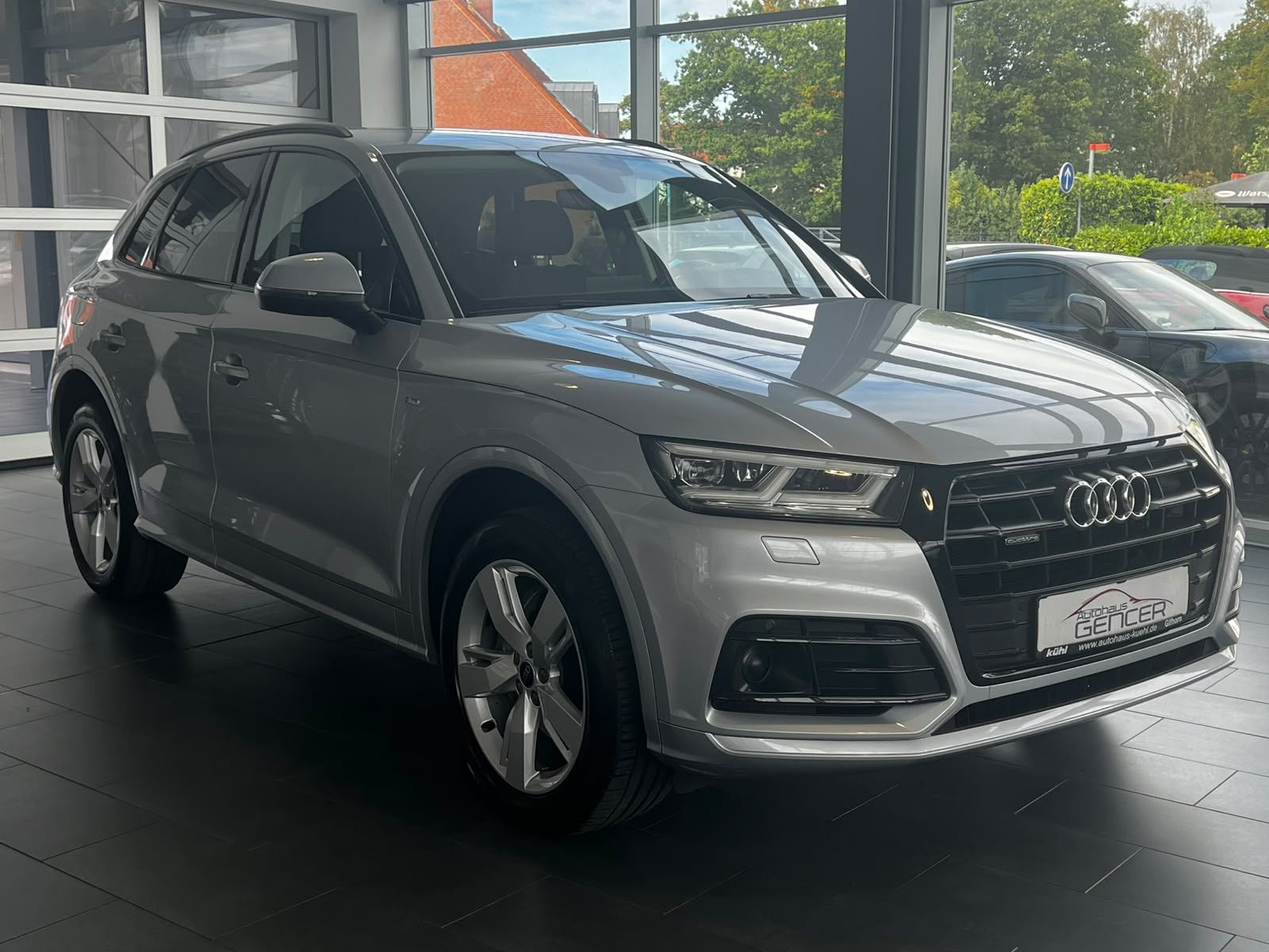 Audi Q5 quattro sport 2.0 TDI Matrix ACC R-Kamera foto 2
