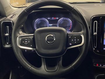 Volvo XC40 - 10