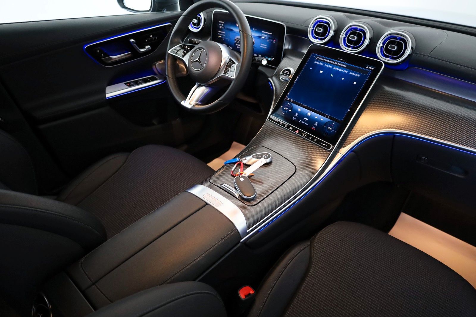 Fahrzeugabbildung Mercedes-Benz GLC 220d 4M T.Leder,Navi,Digital Light,Burmester