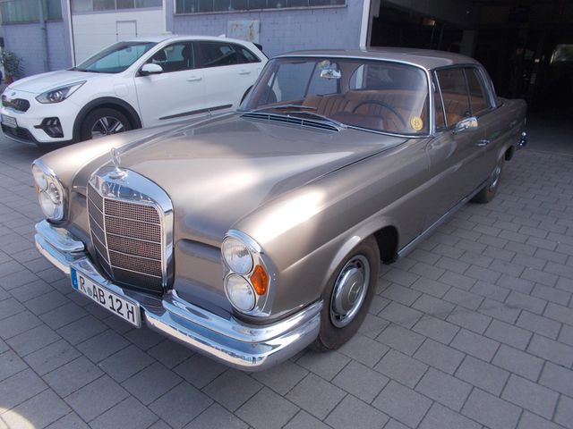 Mercedes-Benz 220 SEB Coupe  TÜV und H - Kennzeichen