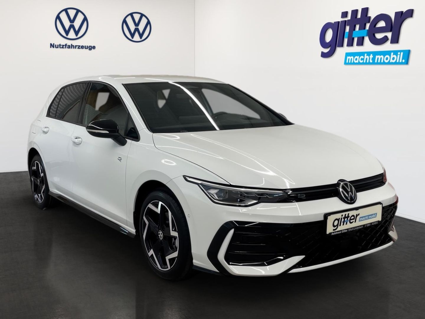 Volkswagen Golf VIII 1.5 eTSI 110 kW R-Line Sportpaket HUD  imagem 2