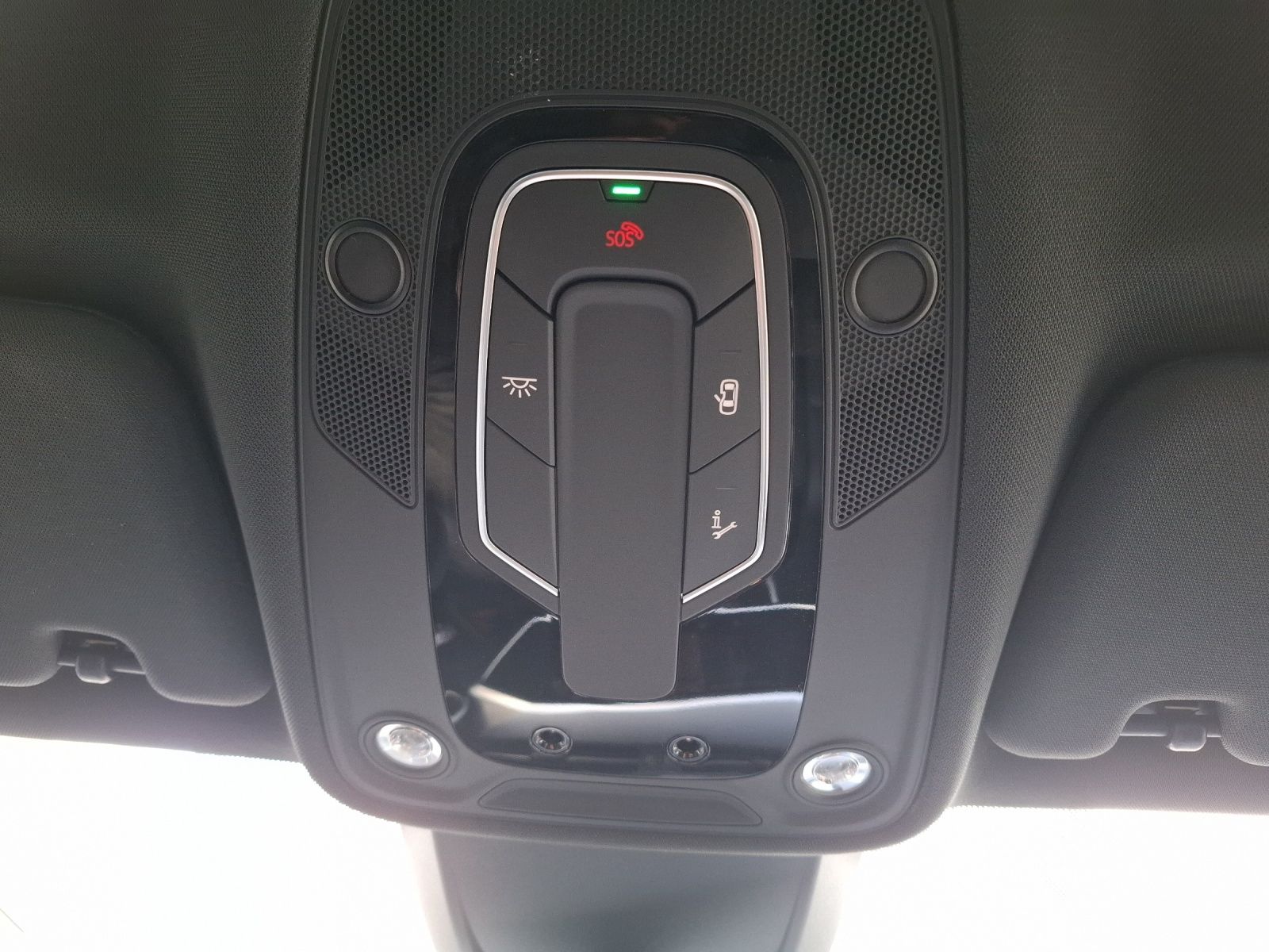 Fahrzeugabbildung Audi A6 Avant 50 TDI quattro S-line Matrix AHK Navi L