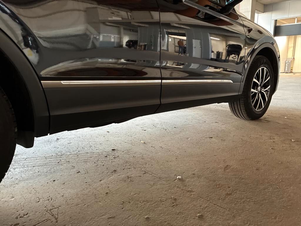 Fahrzeugabbildung Volkswagen Tiguan Life TDI DSG AHK NAVI KAMERA LED GJ  1.HD