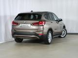 BMW X1 sDrive 18i Kamera LED NAVI El.Spiegel SHZ - BMW X1 Gebrauchtwagen in Frankfurt