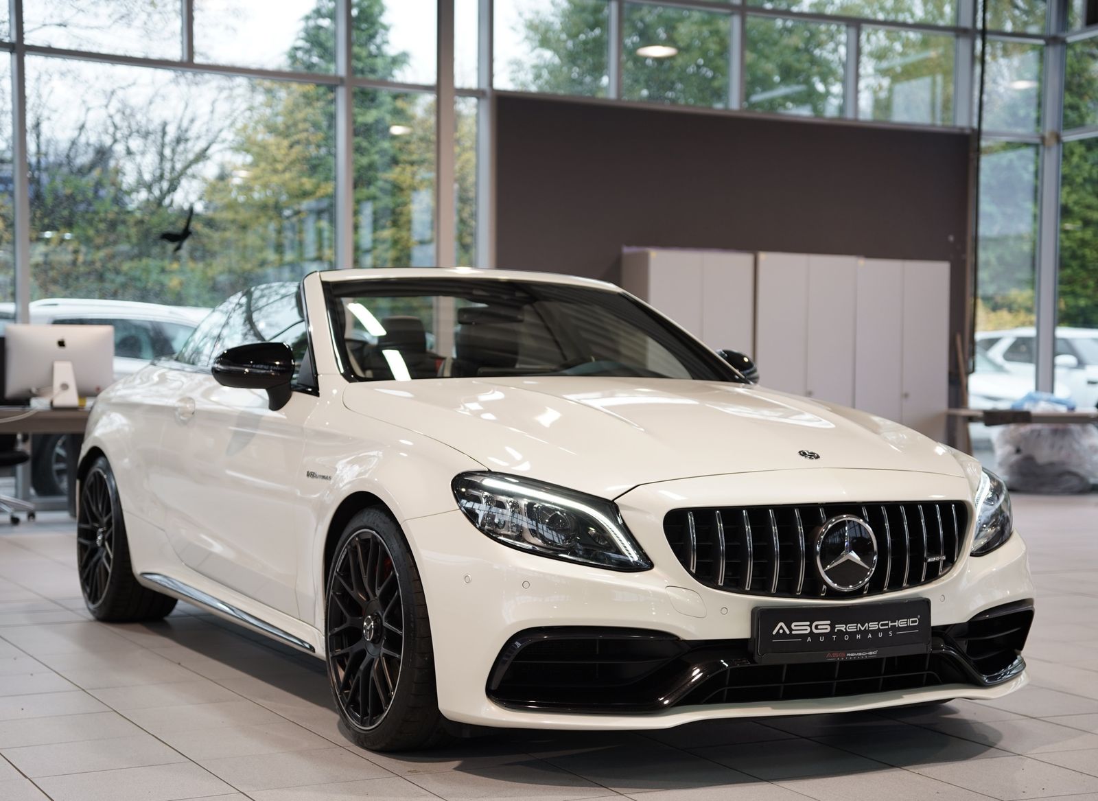 Mercedes Benz C 63 Amg