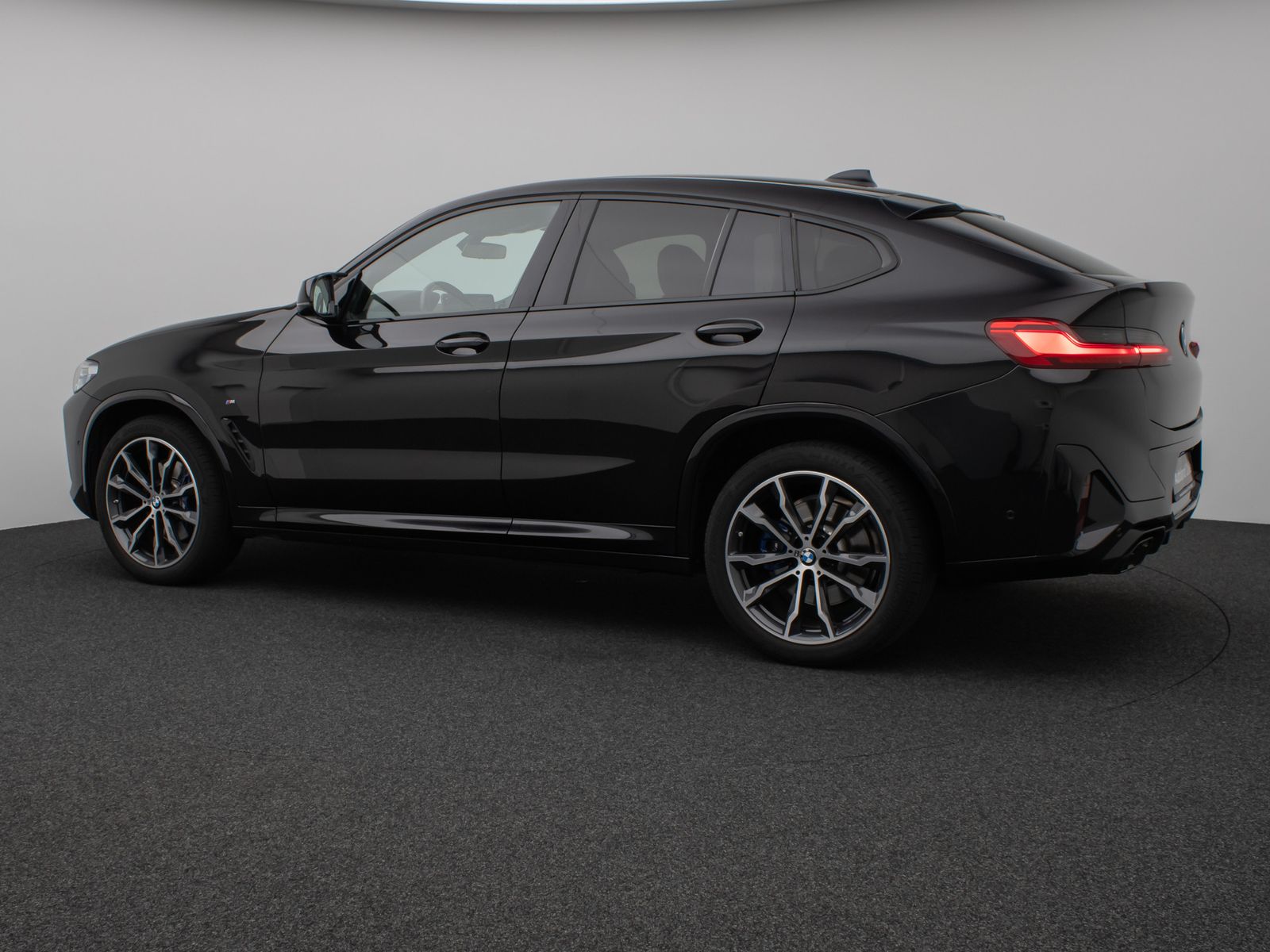 Fahrzeugabbildung BMW X4 M40i Kamera Laser HUD DAB HiFi Komfort 20Zoll