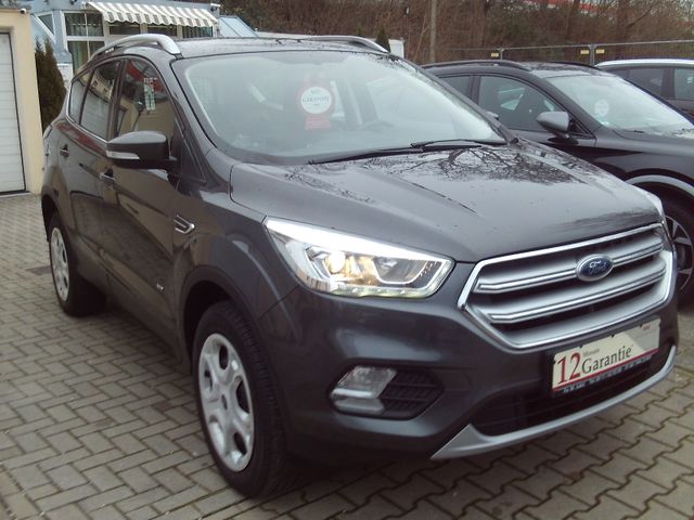 Ford Kuga Cool & Connect