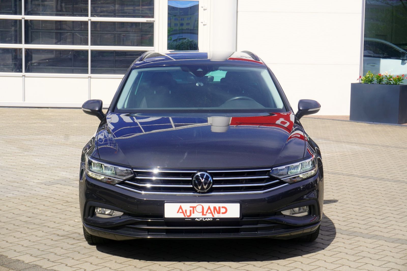 Volkswagen Passat Variant 1.5 TSI ACC LED Navi Sitzheizung imagem 3