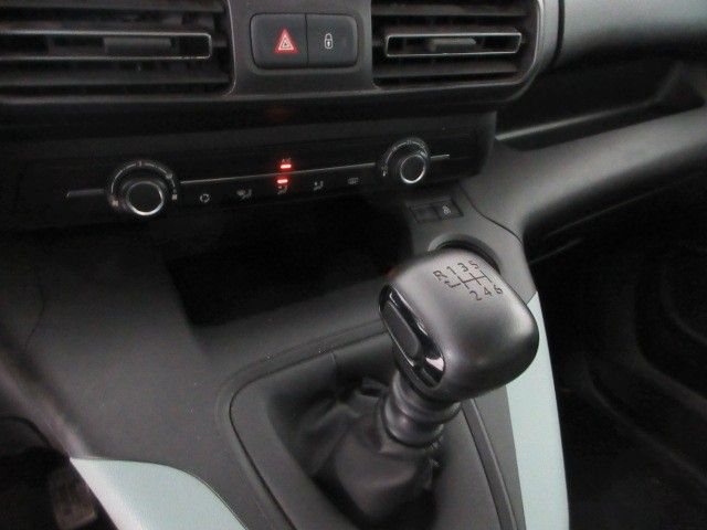 Fahrzeugabbildung Citroën Berlingo 1.2T Live M  2xSCHIEBETÜR/SPURASSISTENT
