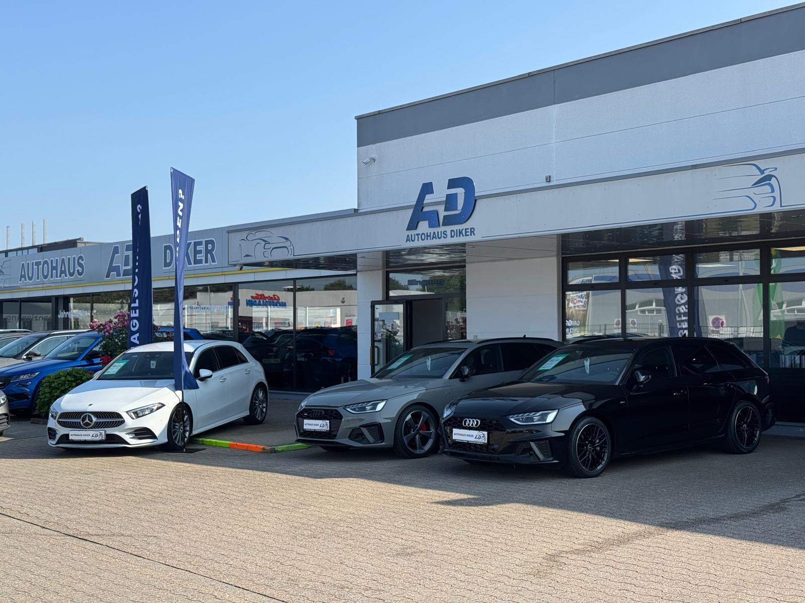 showroom-image-bottom