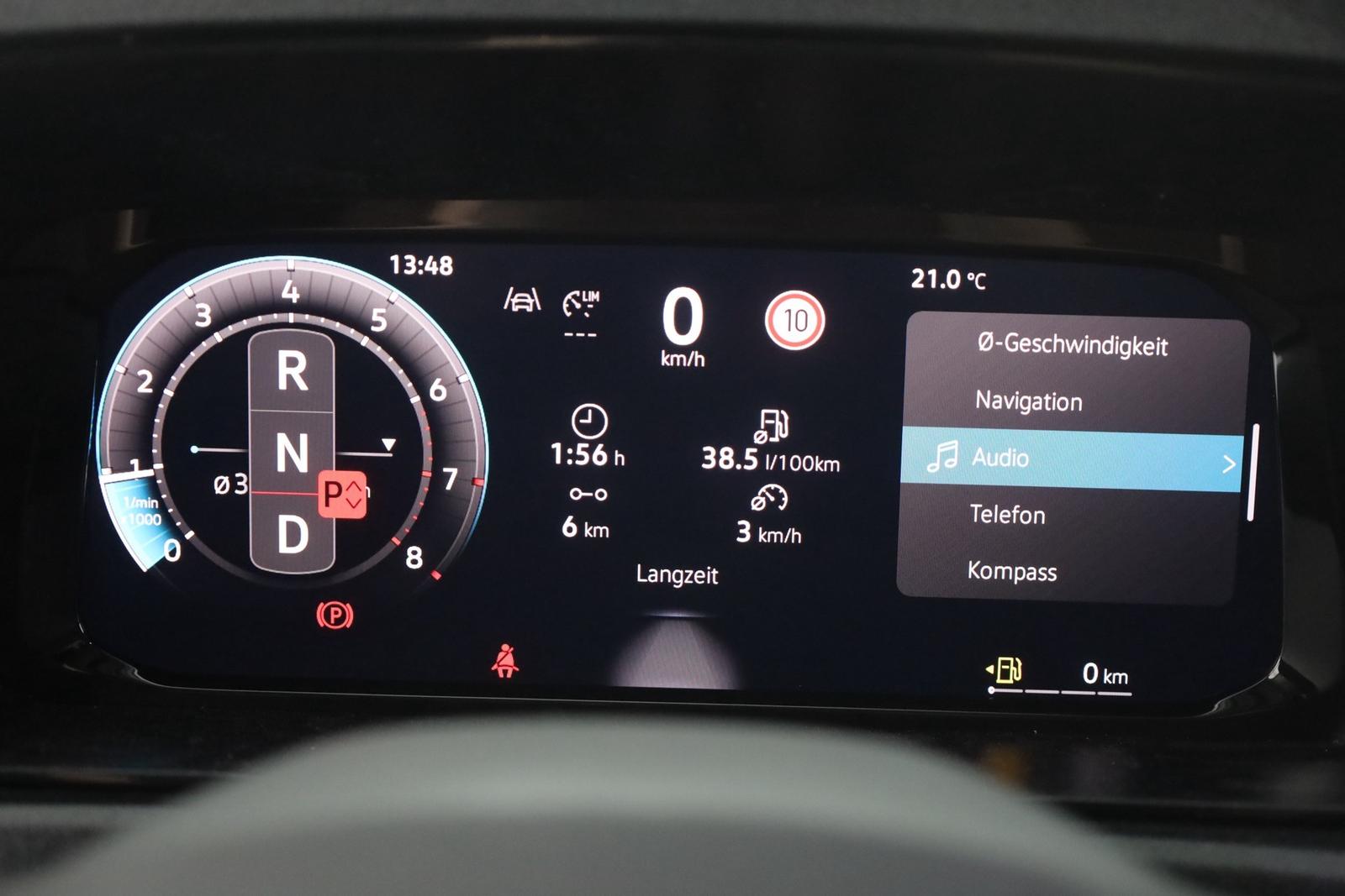 Volkswagen Caddy Maxi 1.5 TSI DSG Kamera 7-Sitzer AHK