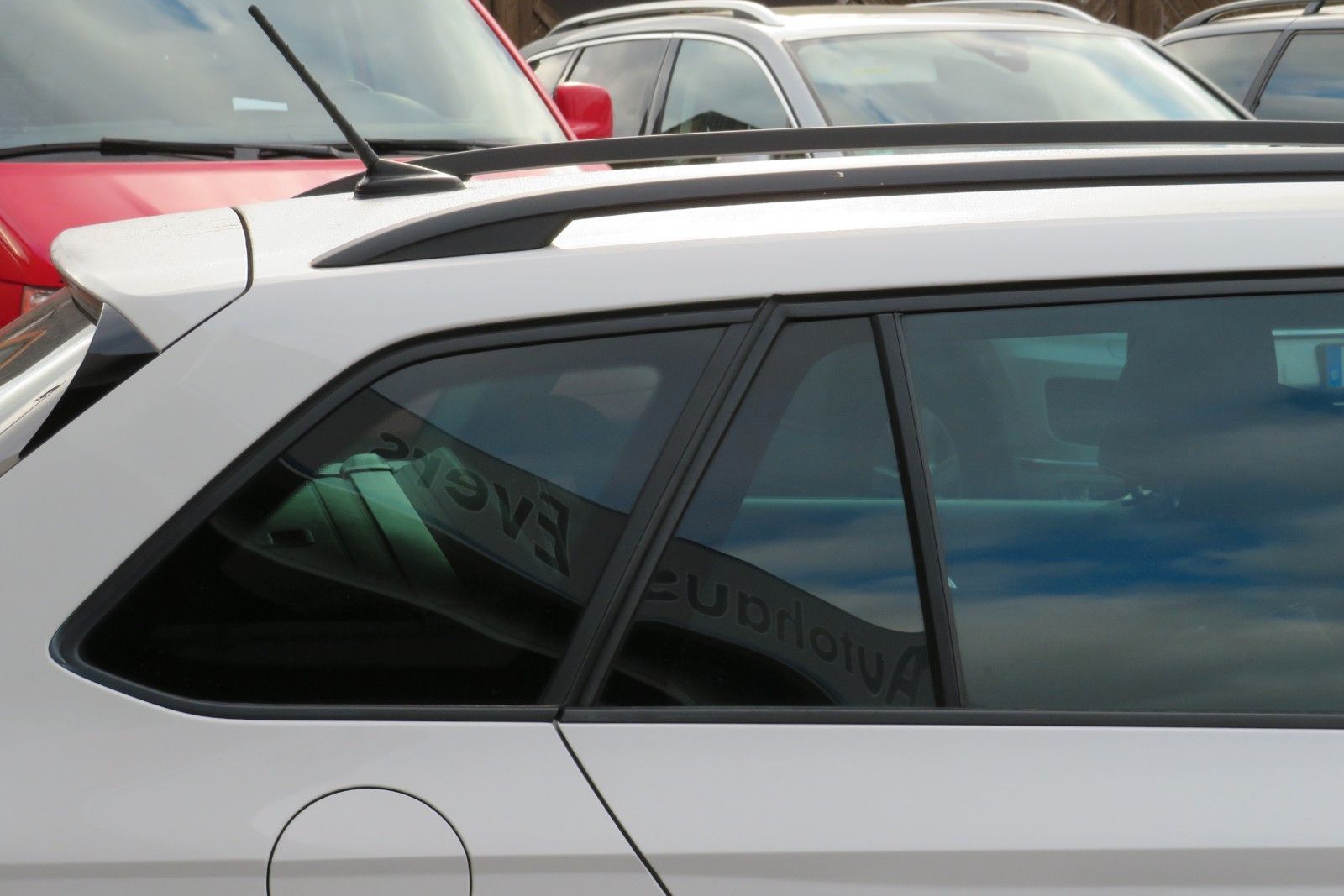 Fahrzeugabbildung SKODA Fabia Ambition DSG PDC NAVI SITZH APP 8-FACH 1.H