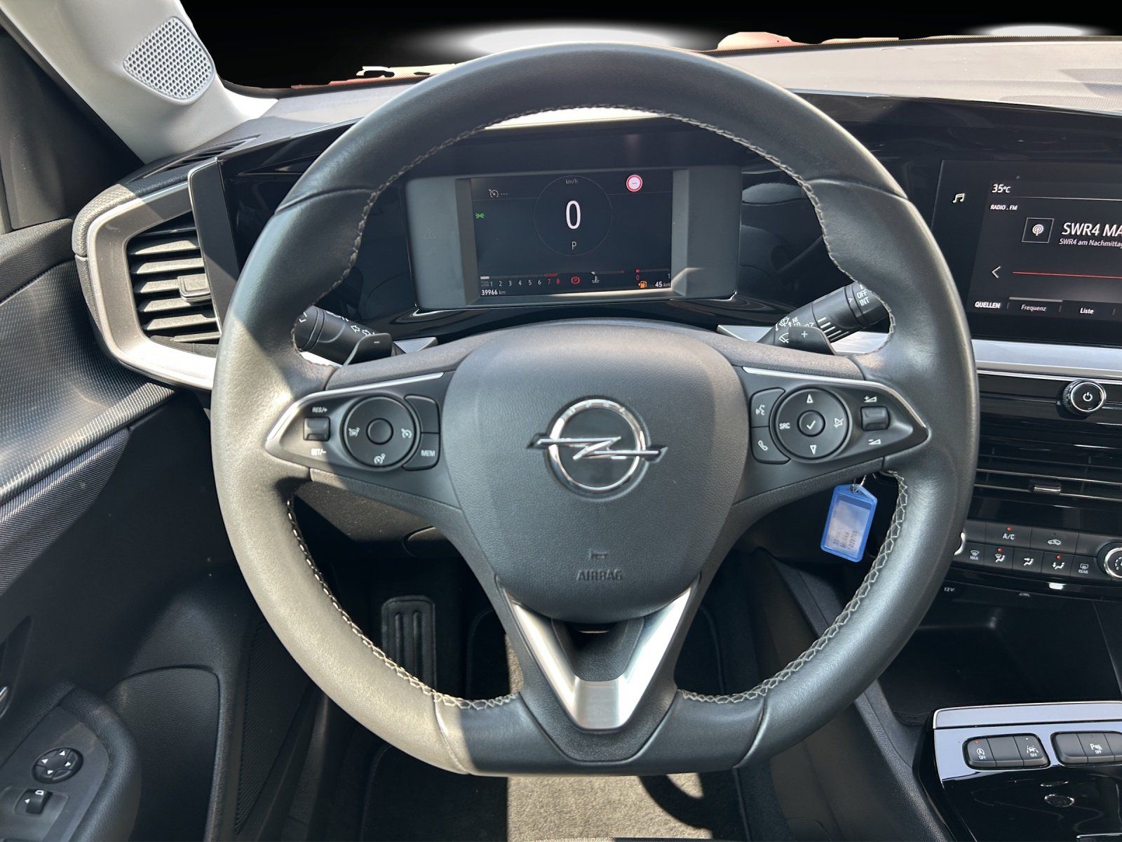 Fahrzeugabbildung Opel Mokka 1.2 Turbo Aut. Edition/SHZ/KAMERA/LED/