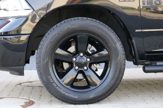 RAM 1500 5.7 V8 Crew Cab Black/PANO/KAMERA/NAVI – Vorschau 8