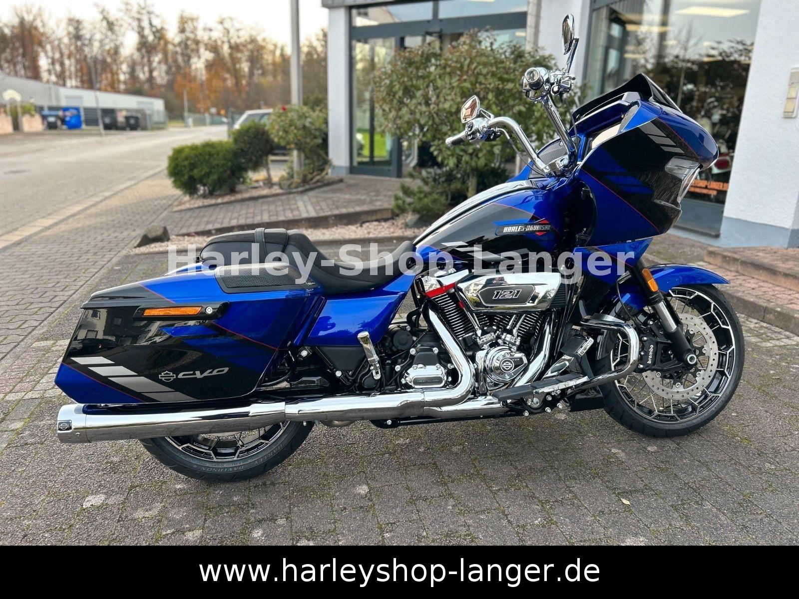 Harley-Davidson Road Glide CVO FLTRXSE 121 Blue Streak