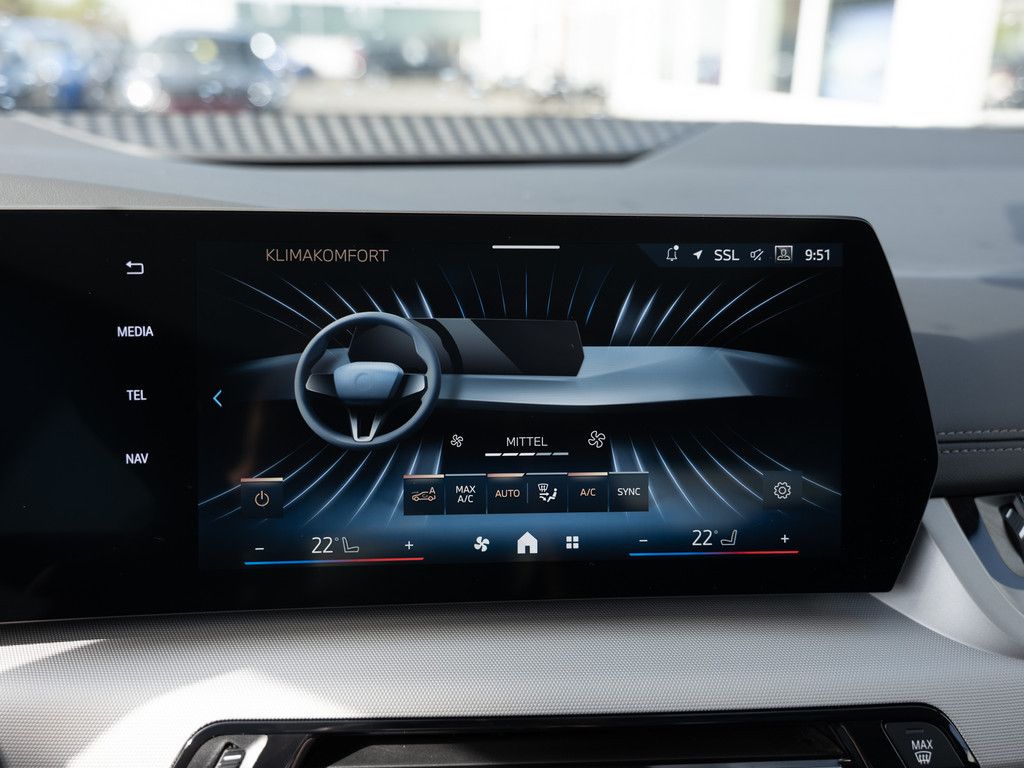 BMW 220 Active Tourer - Bild 19