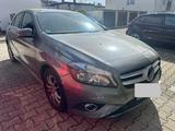 Mercedes-Benz A 180 Automatik  - Mercedes-Benz A 180 aus 2012