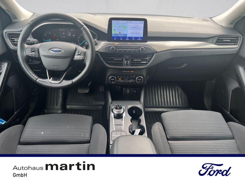 Fahrzeugabbildung Ford Focus 1.5 Titanium KAMERA NAVI ACC STANDHZ LED
