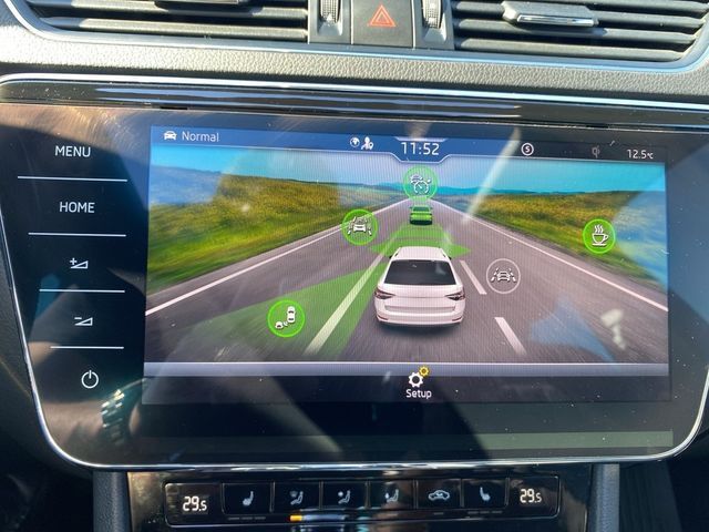 Skoda Superb Combi 2.0 TDI Style 4x4 DSG AHK Pano Navi foto 25