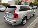 Volvo XC90 T8 AWD Inscription Luftfederung/AHK/7-Sitze - silberne Volvo XC90