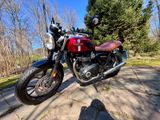 Triumph Street Twin - TRIUMPH STREET TWIN