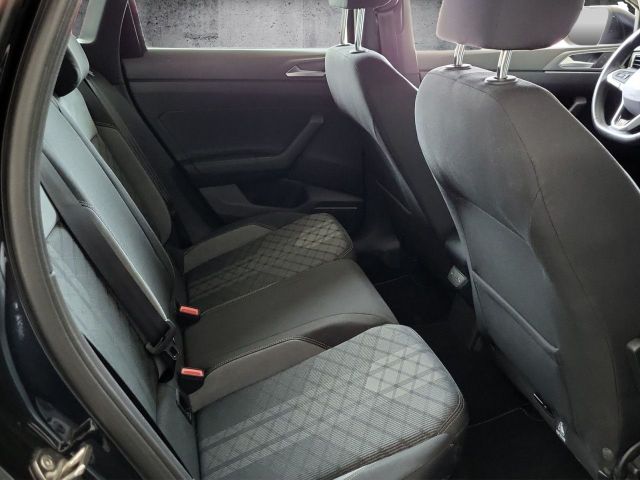 Taigo 1.5TSI R-Line Aut. AHK Kamera ACC