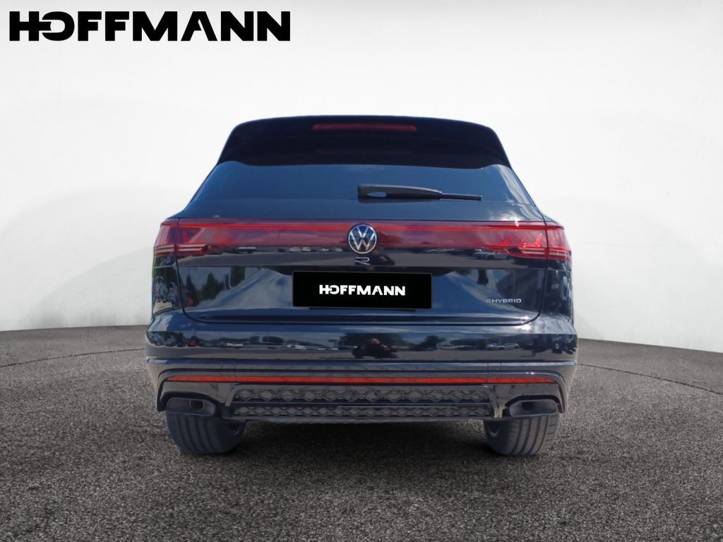 Fahrzeugabbildung Volkswagen Touareg R 3.0 V6 e-Hybrid 0,5% Steuervorteil