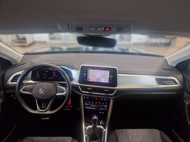 T-Roc 1.5 TSI MOVE LED+AHK+DCP+APP+SITZHZG+NAVI+