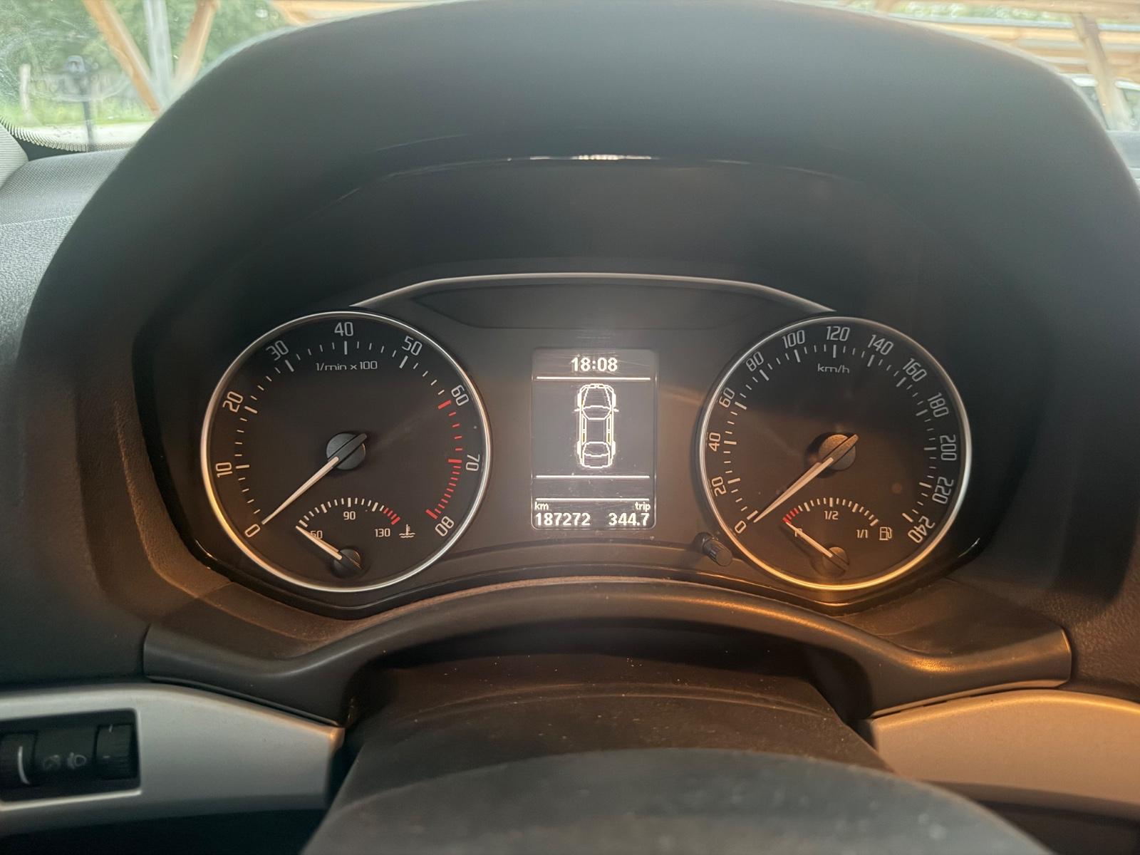 Skoda Octavia 2011 — photo 6