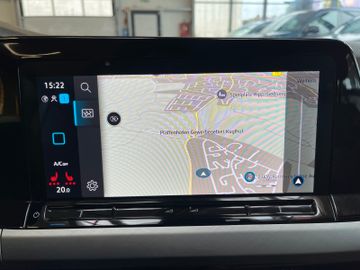 MYAUTOCENTER – Gebraucht- und Jahreswagen mit Werkstattservice in Pfaffenhofen Volkswagen Golf VIII Variant Life *1. Hand*Kamera*AHK*Klima