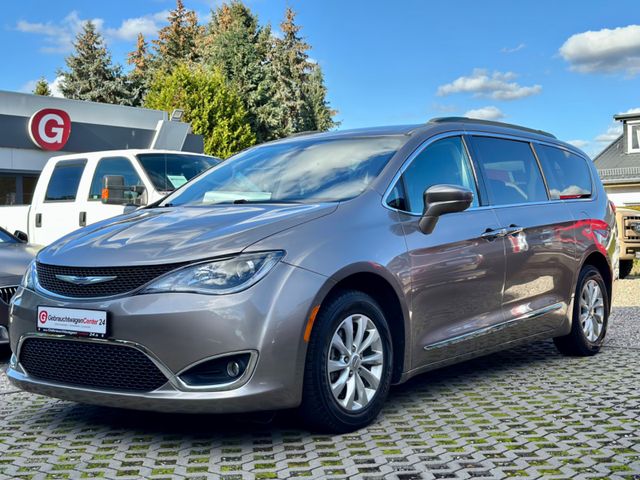 Chrysler Pacifica, Leder, Navi, Kamera, 7 Sitzer