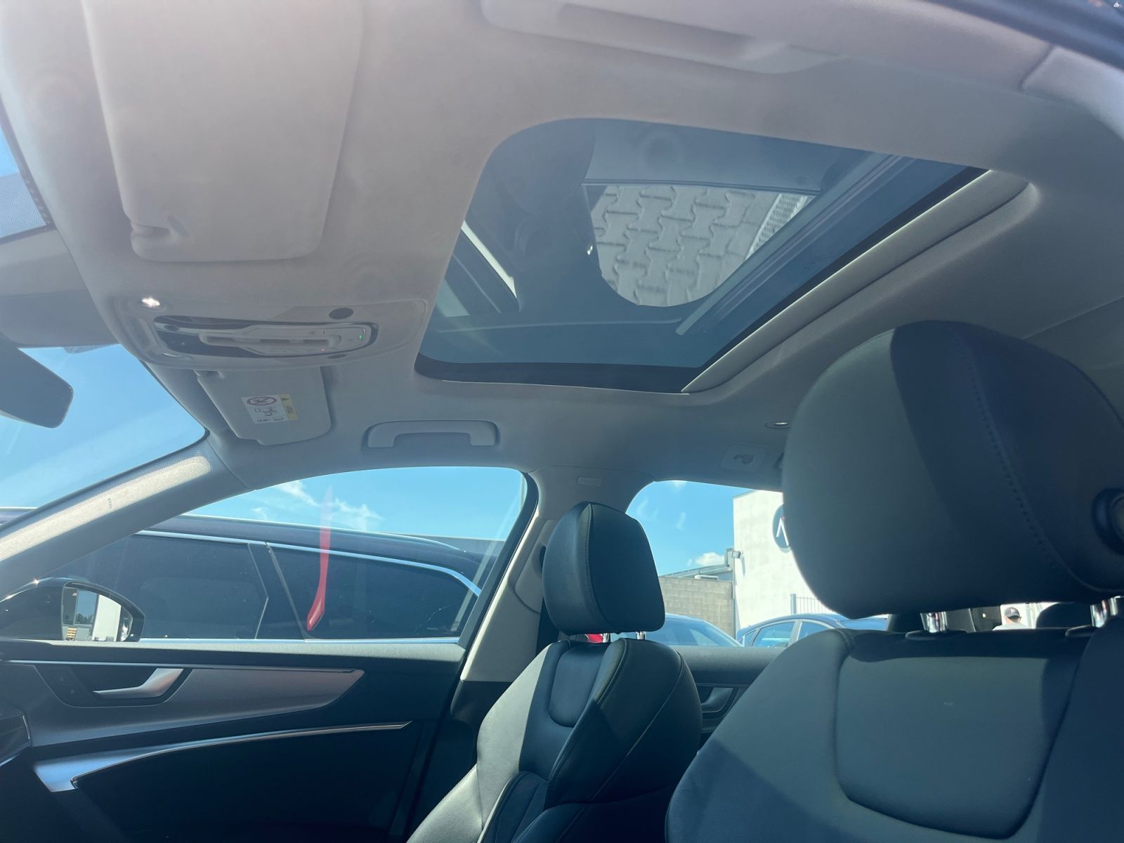 Fahrzeugabbildung Audi A6 Avant 50 TFSI e PHEV quattro sport pano