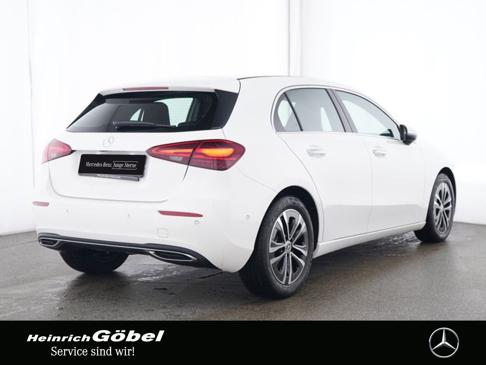 Fahrzeugabbildung Mercedes-Benz A 200 PROGRESSIVE+KAMERA+LED+AMBIENTE+CARPLAY