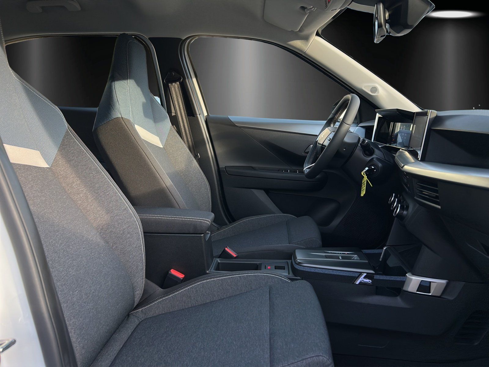 Fahrzeugabbildung Opel Frontera Edition Automatik ALLWETTER/PDC/TECH-PA