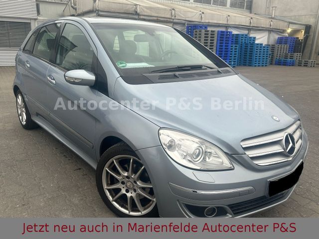 Mercedes-Benz B 180 CDI- 1 Jahr Garantie- Klima- Panoramadach