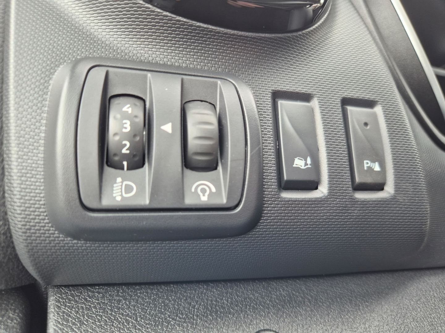 Fahrzeugabbildung Opel Vivaro B Kasten Kombi Combi L2H1 2,9t