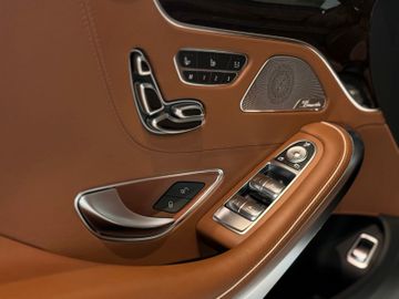 Mercedes S 560 - 11