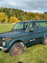 Lada Niva 1.7i 4x4 - - Lada Niva: 7