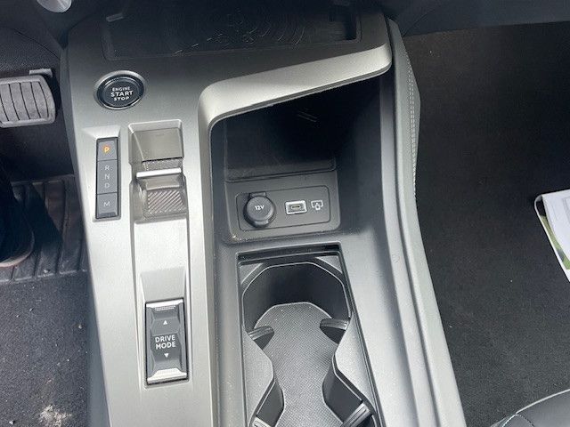 Fahrzeugabbildung Peugeot 308 SW Allure Blue HDI 130 eAT