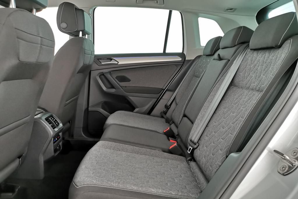 Volkswagen Tiguan Life MOVE 1.5 TSI DSG AHK*RFK*PDC*Tempo