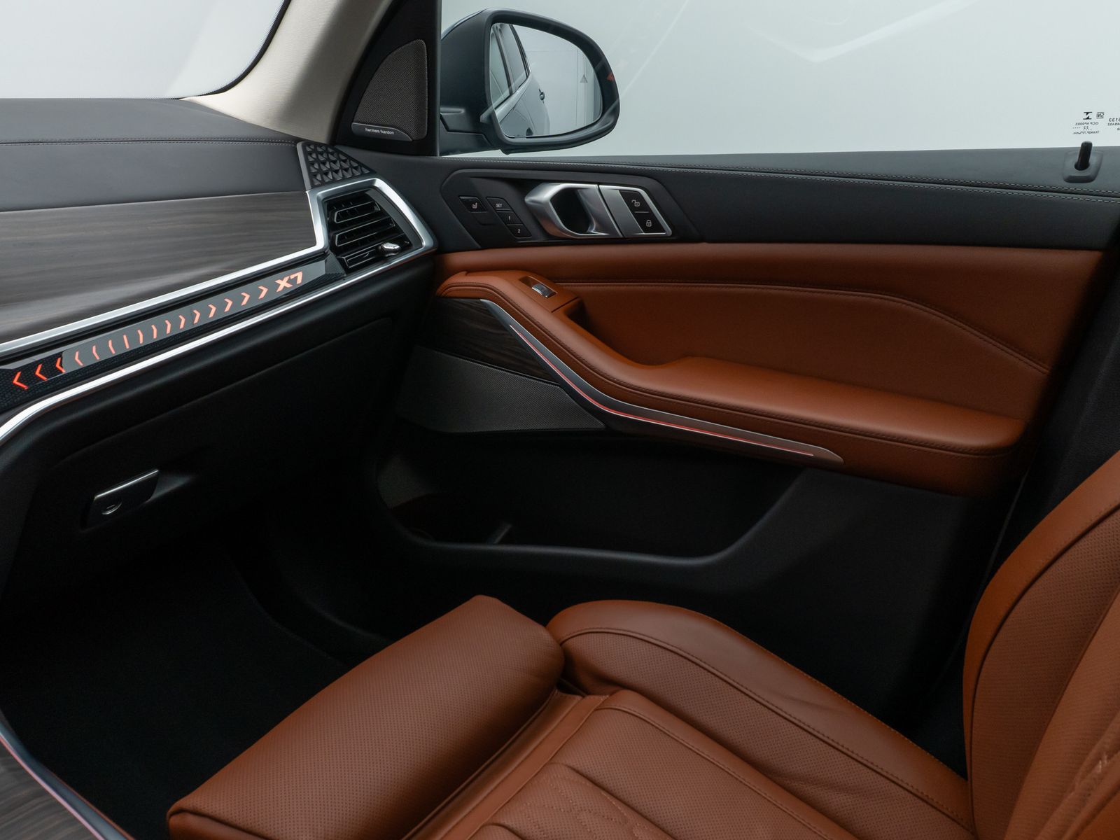 Fahrzeugabbildung BMW X7 xD40d Panorama 360°HUD DAB H/K Massage SoftCl