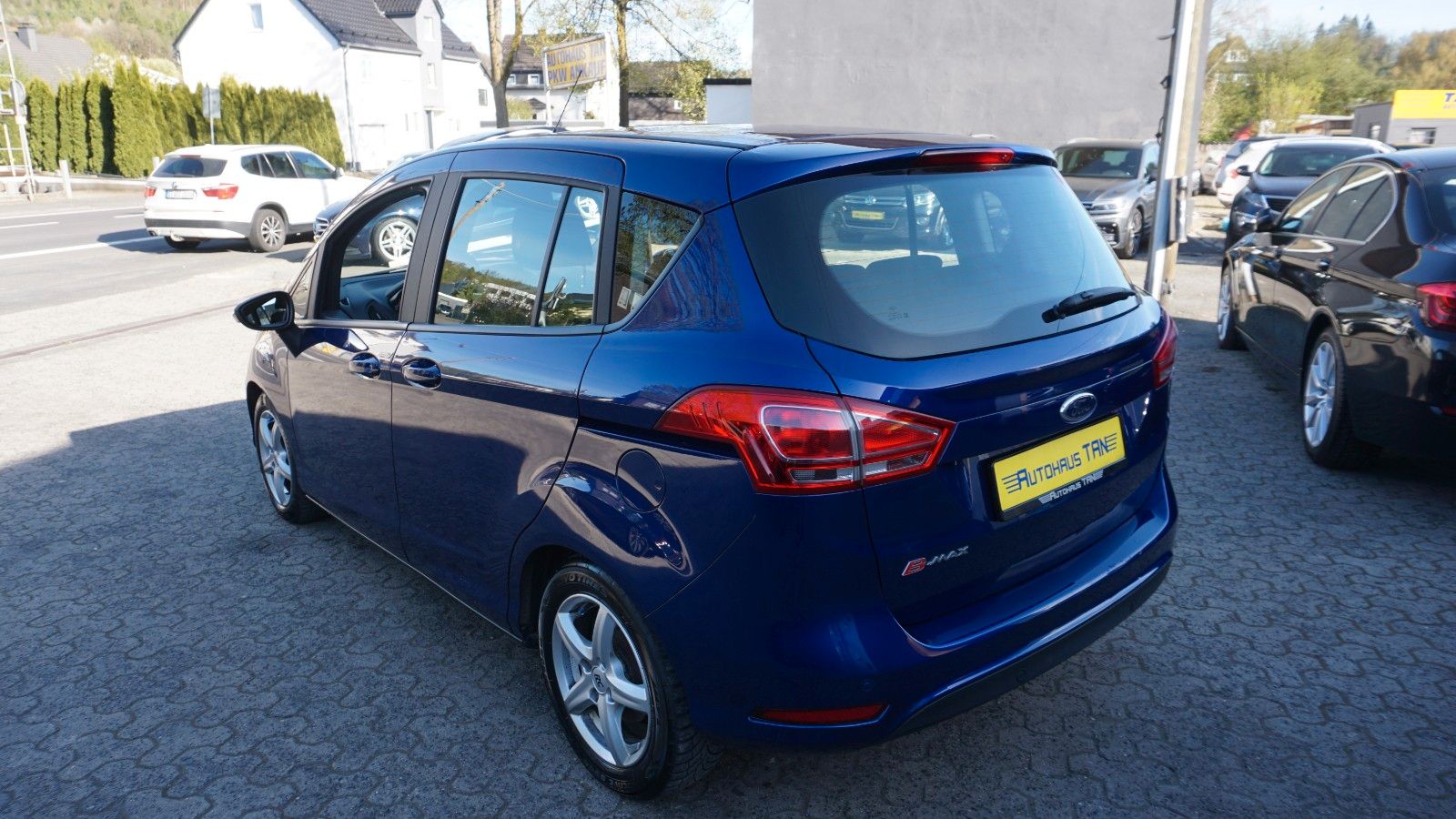 Fahrzeugabbildung Ford B-Max SYNC Edition