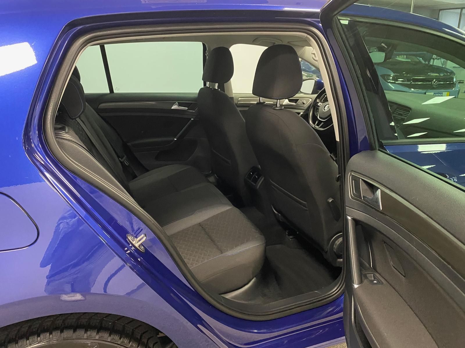 Fahrzeugabbildung Volkswagen Golf 1.0 TSI Join+ALLWETTER+KLIMA+SITZHEIZ+NAVI+