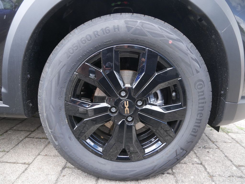Fahrzeugabbildung Dacia Sandero Stepway Extreme TCe 110
