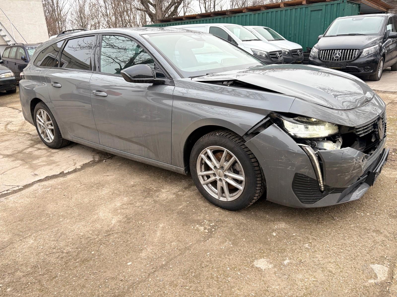 Peugeot 308 SW Hybrid 136 Allure