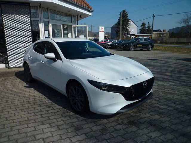 Mazda 3 2.5L e-SKYACTIV G 140 AT Centre-line DESI 2025