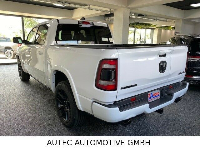 Fahrzeugabbildung Dodge LARAMIE  NIGHT EDITION-TAILGATE-12"-4x4