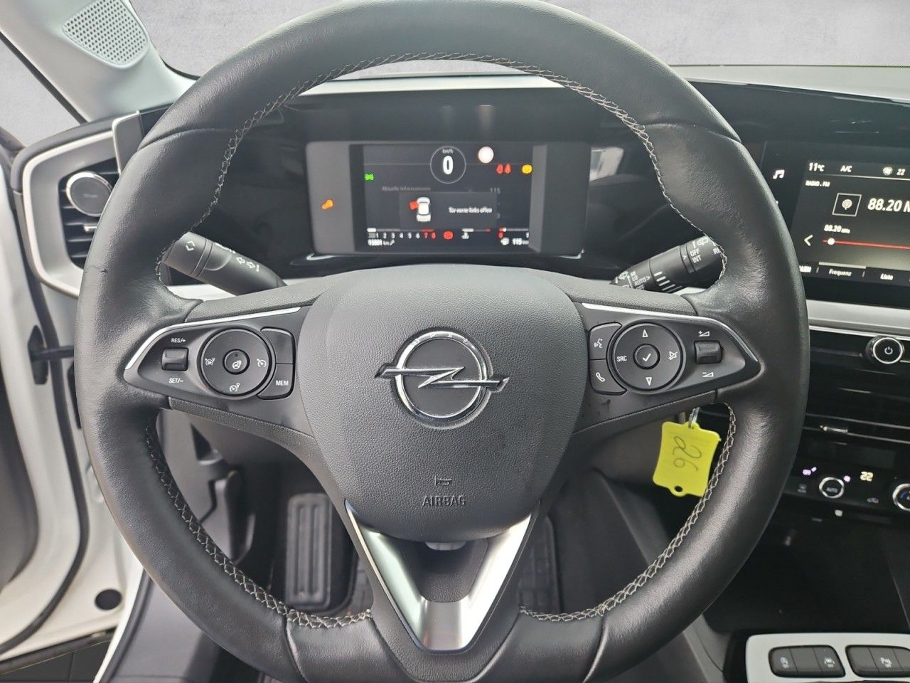 Fahrzeugabbildung Opel Mokka Elegance Winterpaket Klimaautomatik uvm.