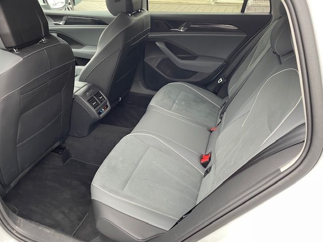 Passat Variant 1.5 eTSI Mildhybrid Navi 360°Kame